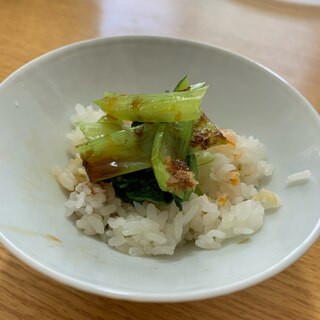 ピリ辛、小松菜のせご飯